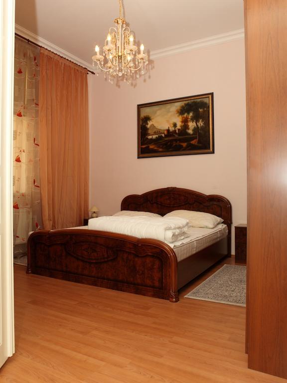 7K - Apartmany Lazenska Карловы Вары Экстерьер фото